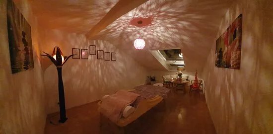 Universelle Gesundheit Massagepraxis