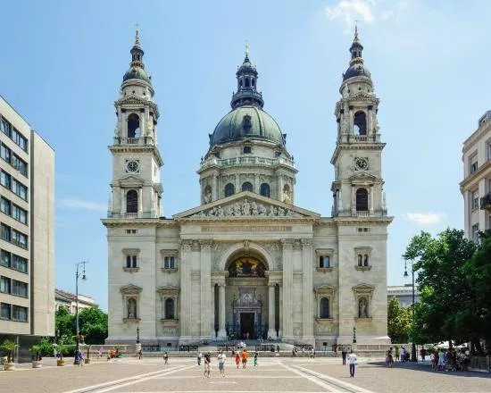 Original Budapest Pub Crawl