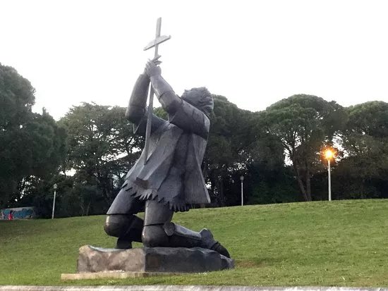 Estatua D. Nuno Alvares Pereira