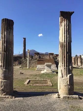 Mondo Guide Private Day Tours