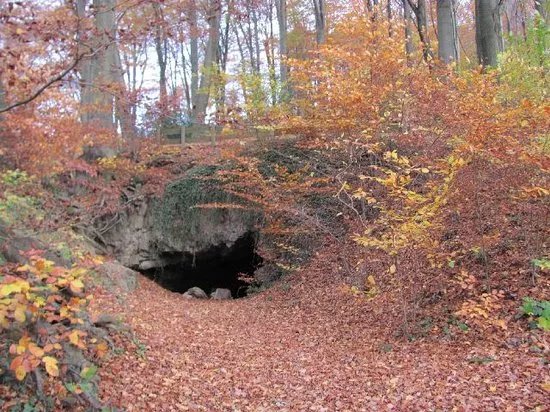 Zwergenhohle