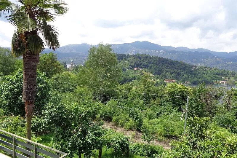Orta San Giulio: house surrounded by greenery ideal for families. ***.R