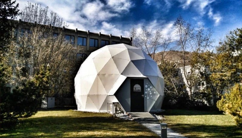 Le Dome - Planetarium