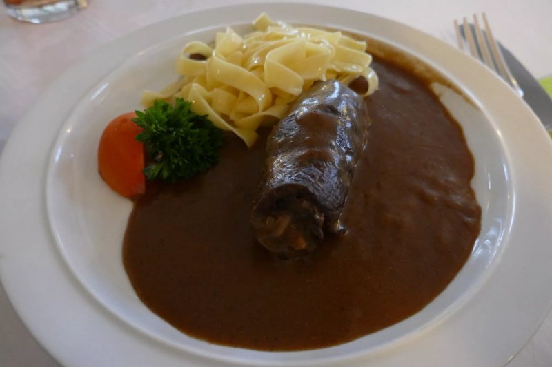 Restaurant "Keschtehausel"
