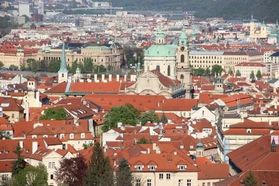 Malostranske namesti