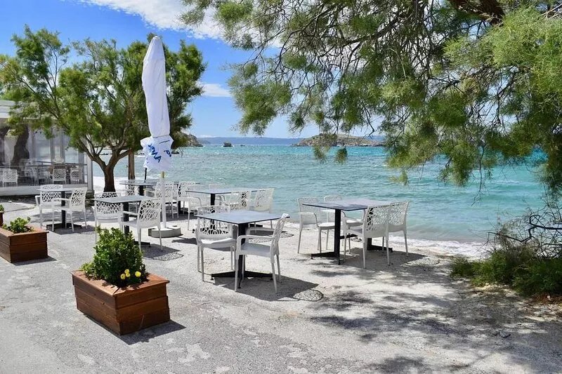 Villa Calista - affordable comfort sea views, private pool, near beach
