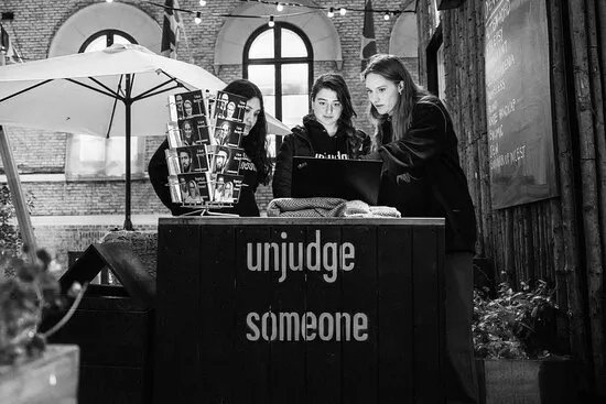 Human Library Reading Garden
