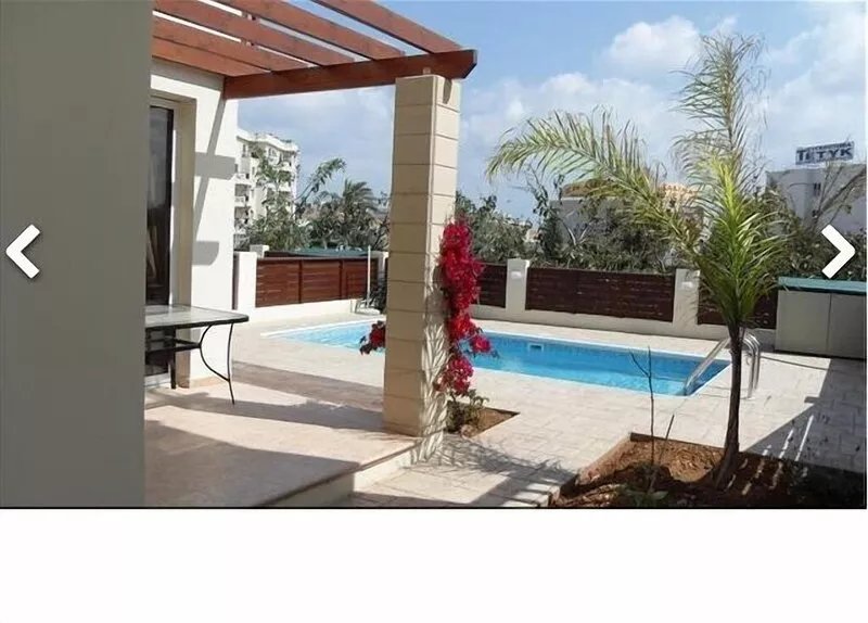 Fantastic Villa, Near to All Amenities in Pernera, 200 Meters from the Beach.