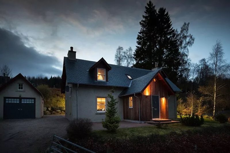 Feshiebridge Cottage -  a cottage that sleeps 6 guests  in 3 bedrooms