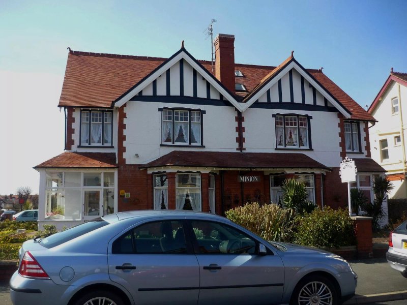 Minion Guest House