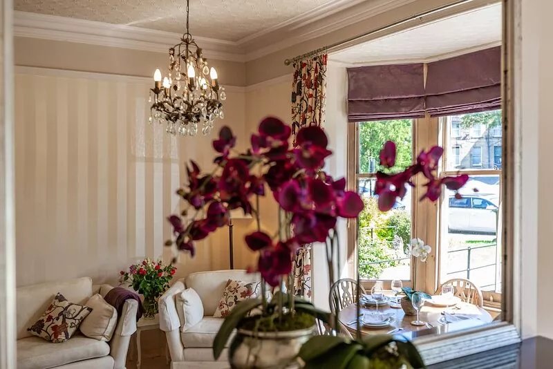 Swan View Apartment Harrogate - Prime location. 1 bedroom sleeps up to 3