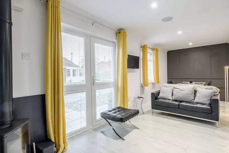 Coastal living at its finest for discerning couples looking for something extra