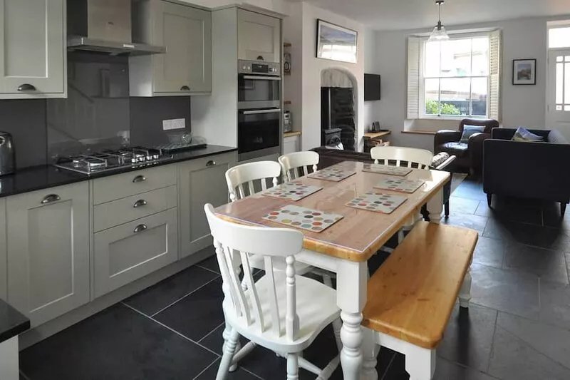 Carefully renovated, Cornerstones offers high quality accommodation in a modern