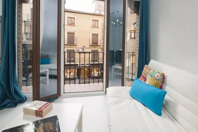 CASON DEL CORPUS  , Apartamento Deluxe  1, Go native Toledo, 10 PLAZAS