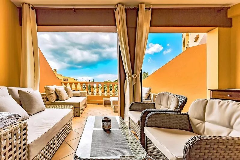 Cozy two rooms apartment in El Duque with a pool, ocean view and large terraces