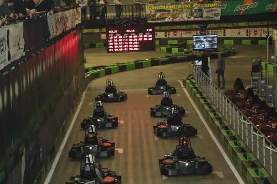 Kartodromo Indoor EKART