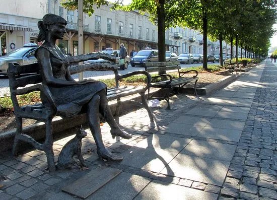 Haliny Poswiatowskiej Bench