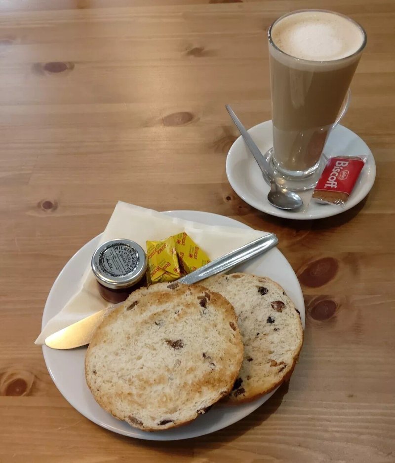 The Sinkinng Ship Cafe