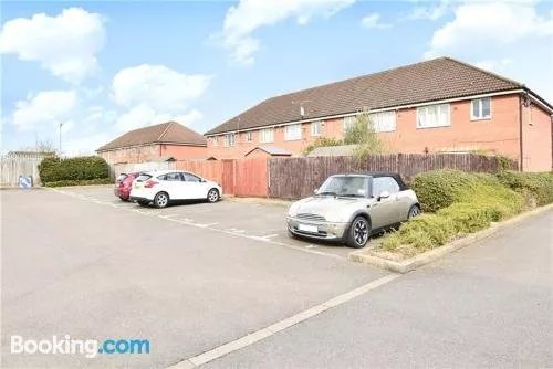 Uxbridge Home