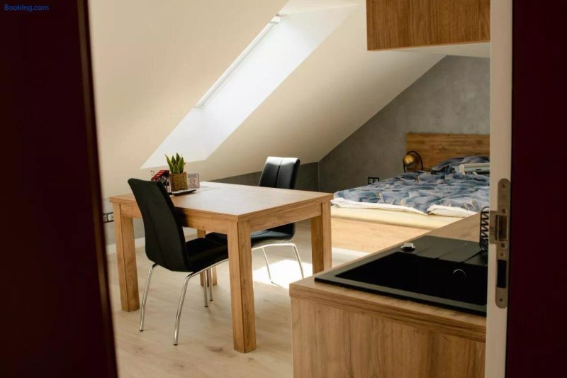 Apartamenty Jordanów - Stacja Paliw Moya