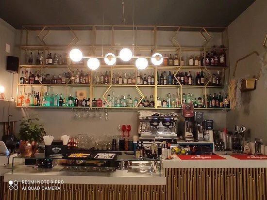 Woodstock Cafe Cocktail Bar