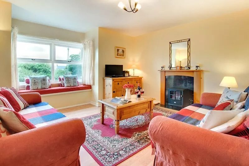 Blacketts Apartment - Two Bedroom Apartment, Sleeps 4