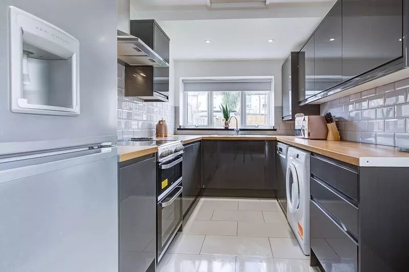 Pass the Keys | Beautiful House in SouthChurch