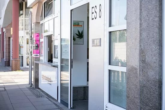 High Standards Cbd Shop