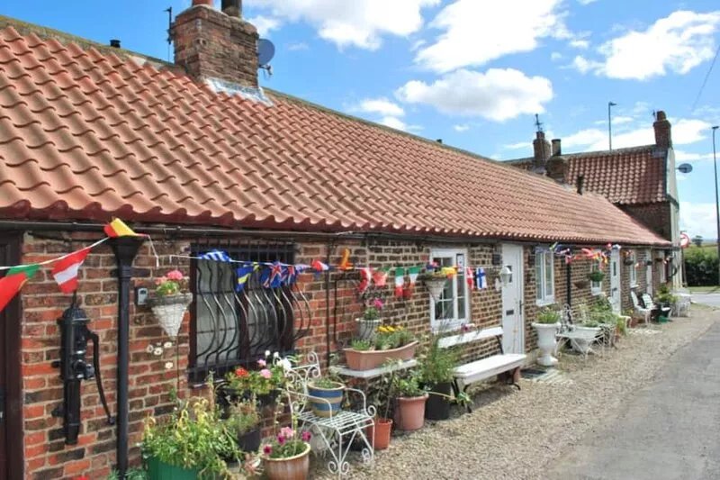 The Byre/Paddock - Sleeping 6 lounge/2 singles /double bed/double bed en