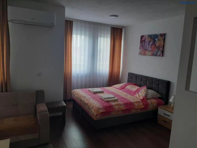Vila Centar MB