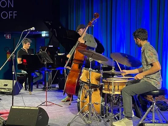 Hot Five Jazz & Blues Club