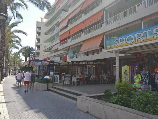 The Bell Tavern, Salou.