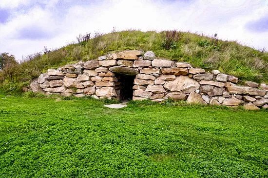 The Long Barrow at All Cannings