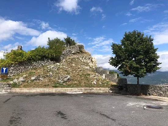 I Ruderi del Castello Baronale