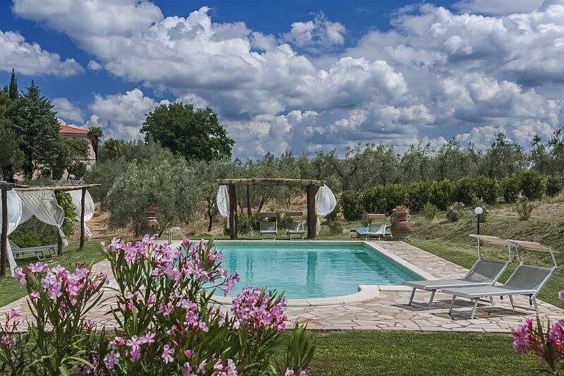 Meriggio apartment, Charming Farmhouse Private Pool and Private Outside Area