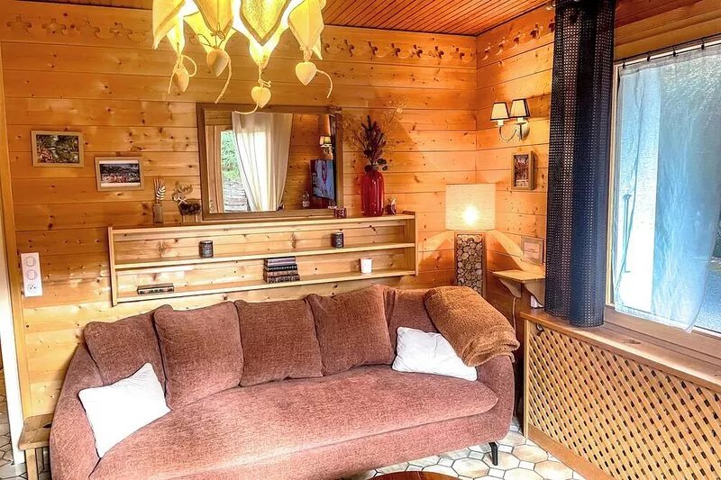 Appt COZY on the ground floor Chalet - 2min walk to the piste, 7 from town