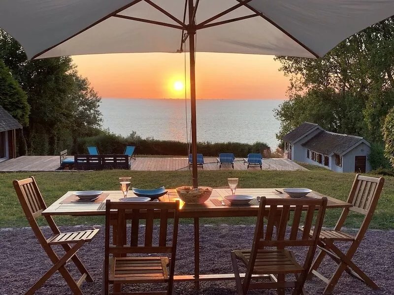 Little paradise with exceptional sea views!