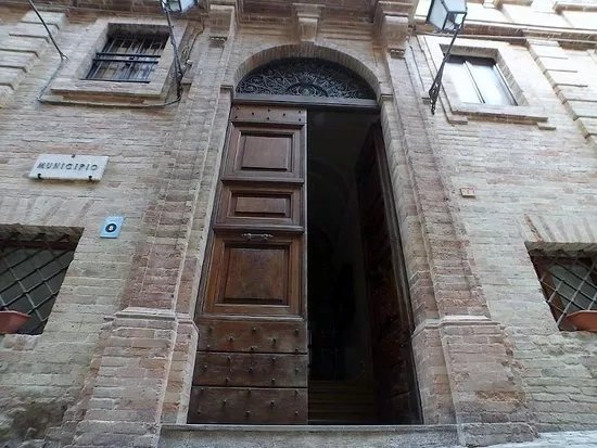 Palazzo Chiappini (Municipio)
