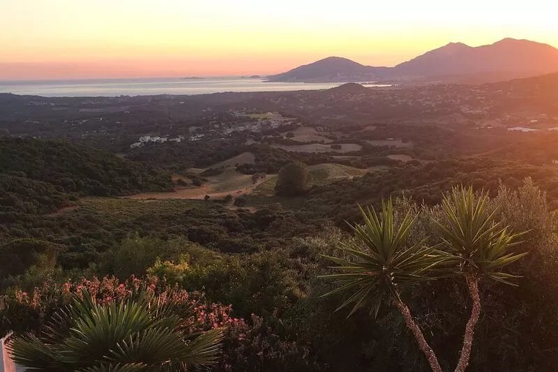 Gite T3, new, breathtaking sea view, swimming pool, near Porticcio