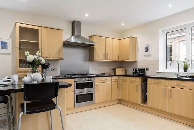 An Idyllic, Family- Friendly Cottage On A Private Estate In Burley