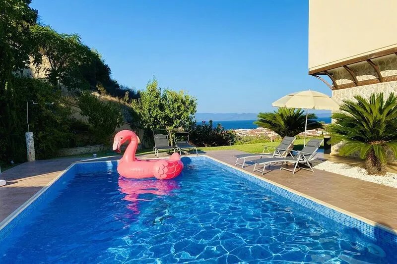Luxury Villa Pefkochori with fantastic sea view