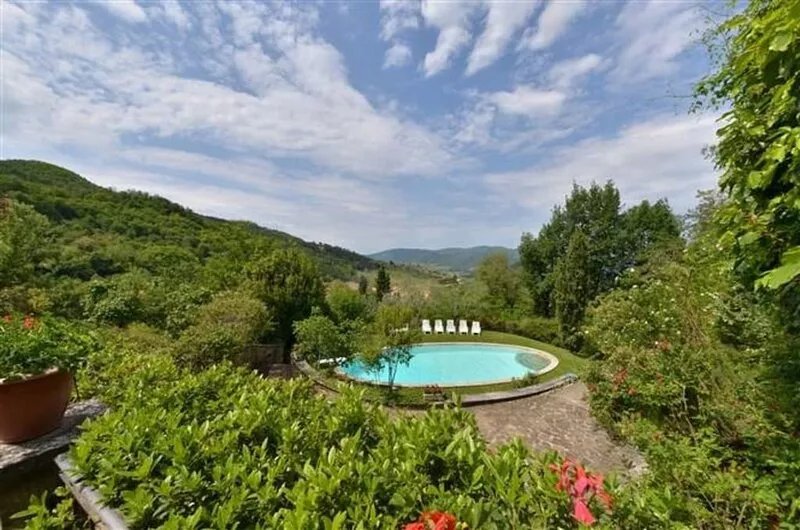 Private Villa with WIFI, private pool, TV, panoramic view, parking, close to
