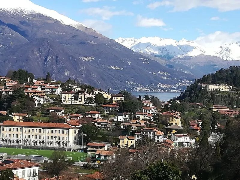 Apartment - Bellagio House with garden