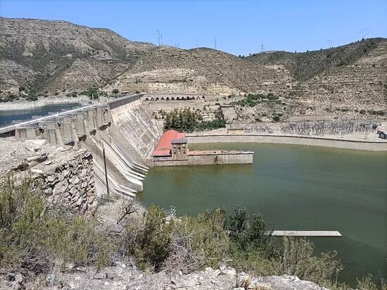 Mirador Sobre La Presa De Mequinenza