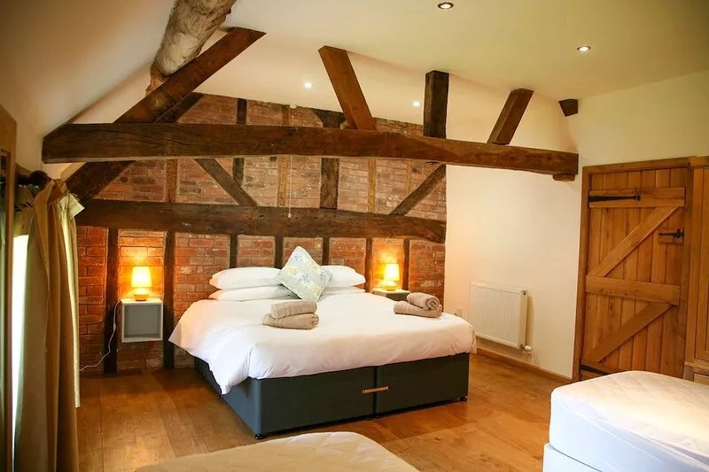Self-catering farmhouse set in 68 acres of private land - dog and child friendly