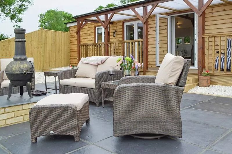 1 bedroom accommodation in Cowbeech, near Hailsham