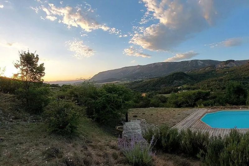 Villa with pool and breathtaking view