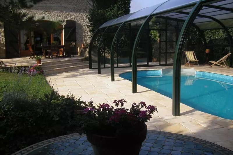 Gîte 20 minutes from the FUTUROSCOPE, with COVERED SWIMMING POOL, SPA and SAUNA