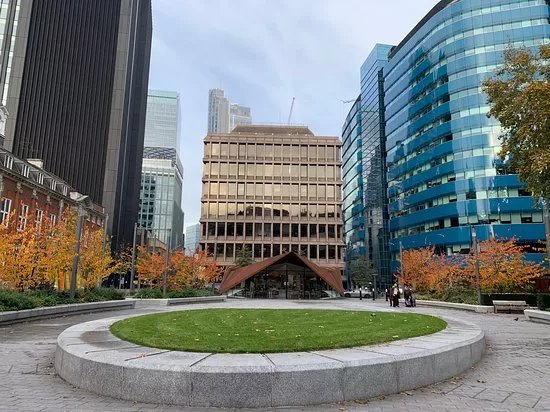 Aldgate Square