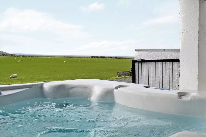 2 bedroom accommodation in Ballantrae, near Girvan
